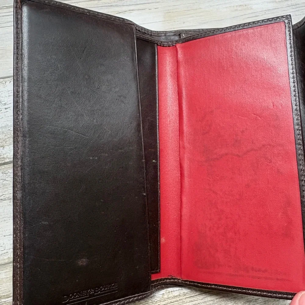 Dooney & Bourke brand dooney